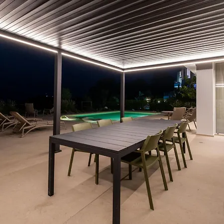 בית נופש Vista Von Del Sol By Interhome